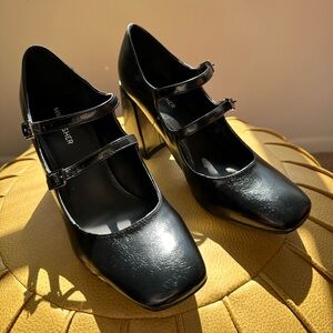 Marc Fisher Charisy Mary Jane Pump